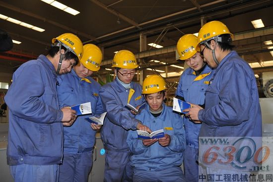 全力打造“金蓝领” 徐工高技能人才培养纪实