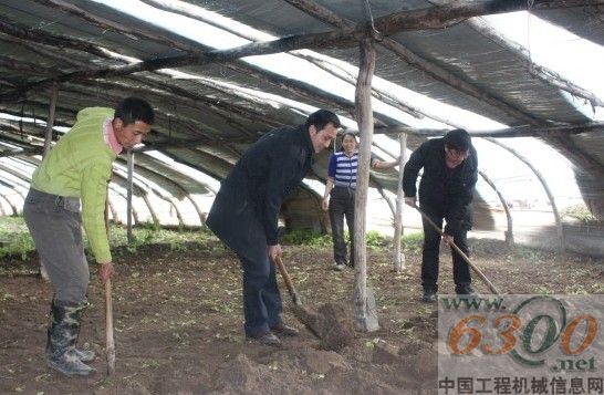 启动学雷锋活动周