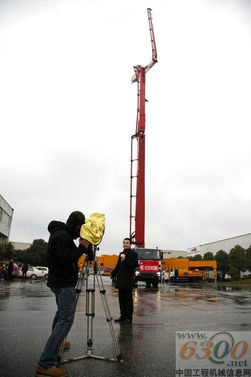 三一重工62米泵车驰援日本引发媒体强烈关注