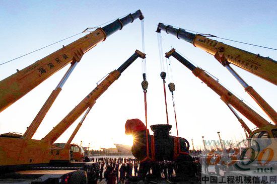 吊起的是历史的沉淀，民族的情感