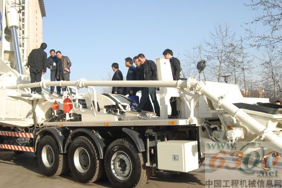 山西地区客户对中联新品泵车兴趣浓厚