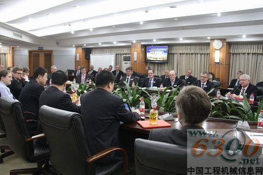 德国著名内燃机专家教授汇聚玉柴