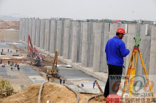 长沙综合枢纽工程施工现场