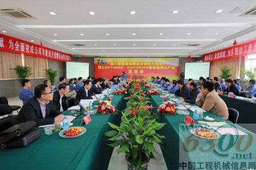 中国大型起重装备能力迈上28000吨米台阶