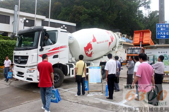 中集凌宇 深圳大运会 重卡