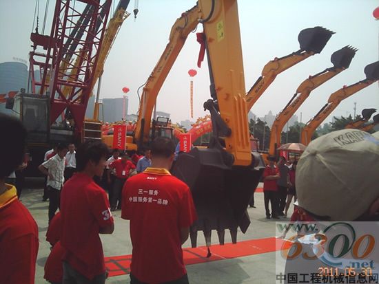 三一 峰会机械展