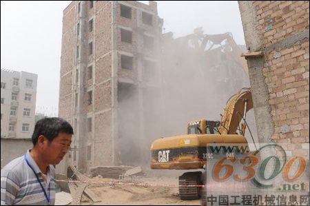 挖掘机,拆除