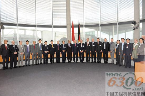 三一,向文波,中德对话