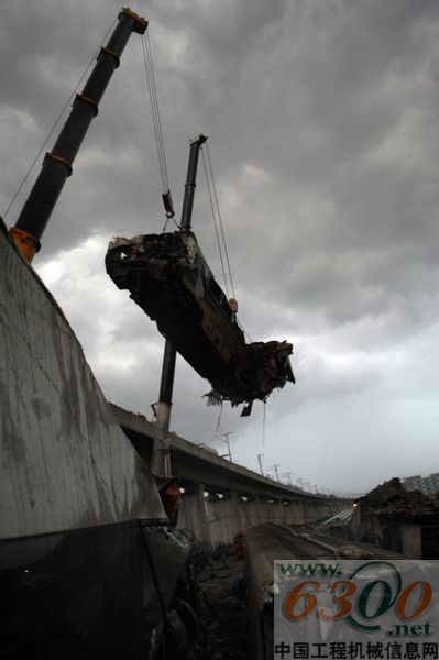 徐工,起重机,温州动车,救援