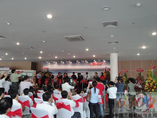 威肯,叉车,移滑装载机