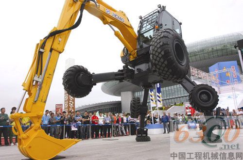 徐工 机械 钢铁蜘蛛侠  