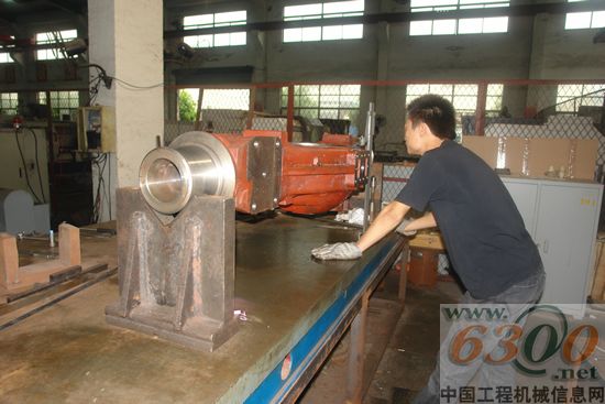 宇通重工 陈文美