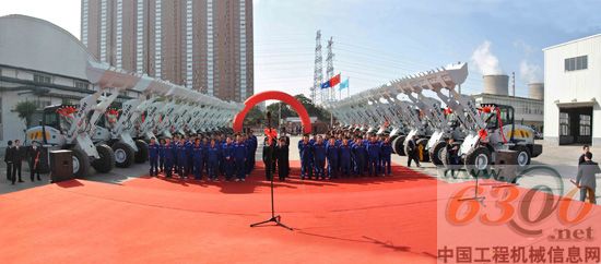 交车仪式 现场全景