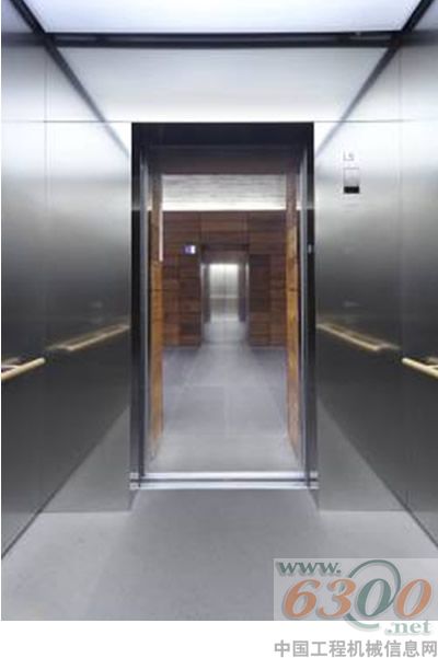 NHN绿色工厂 轿厢内景