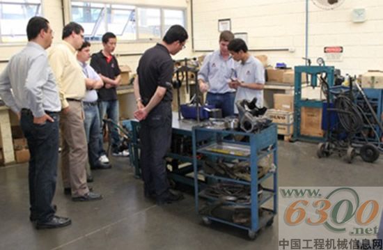 临 工 装 载 机 巴 西