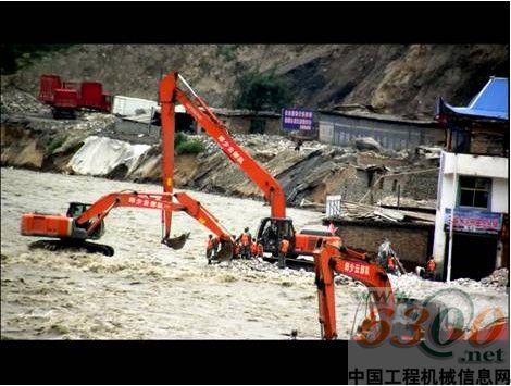 日立建机 挖掘设备