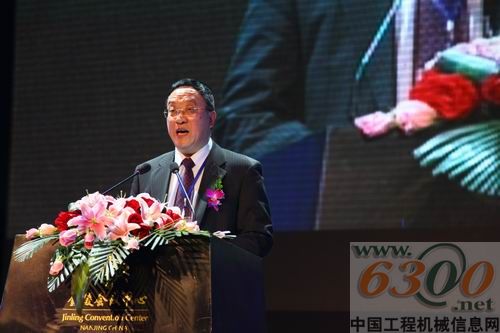 顾炎晴先生发言