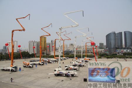 2012中联-CIFA二代复合技术新品全球巡展南宁站