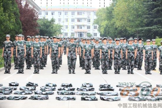 徐工,高校毕业生