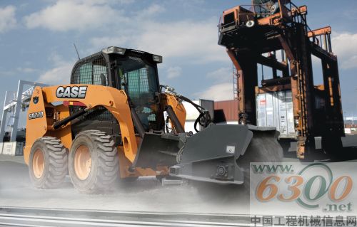 滑移装载机，港区作业