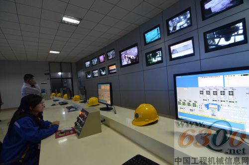 环保型搅拌楼正式建成投产