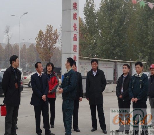 山推,工程机械,研发