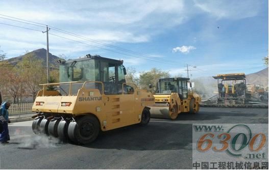 山推,道路机械,性能,