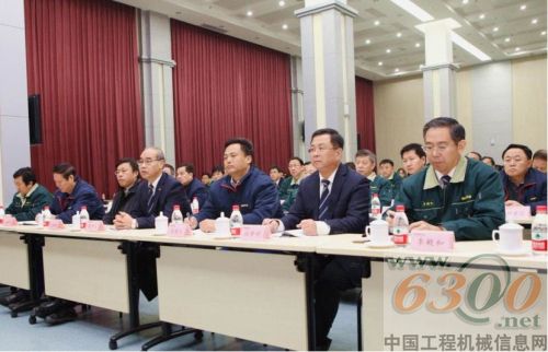 山推,党的十八大精神