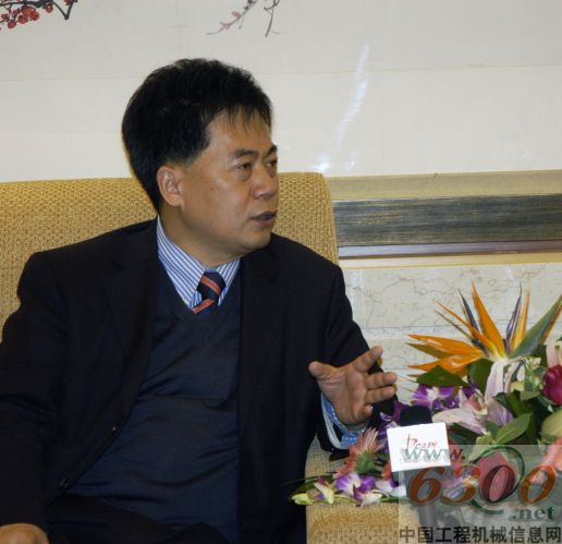 华菱星马汽车集团,董事长刘汉如,十八大经济决策