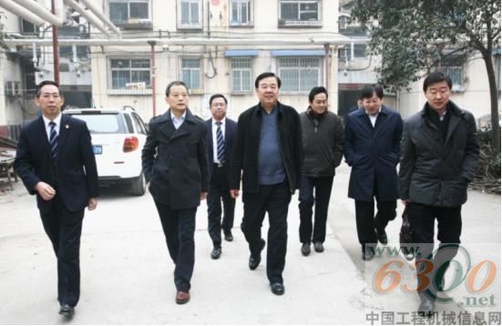 山推,走访,国资委