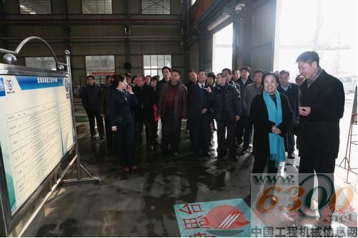 黄河科技学院,董事长胡大白,宇通重工