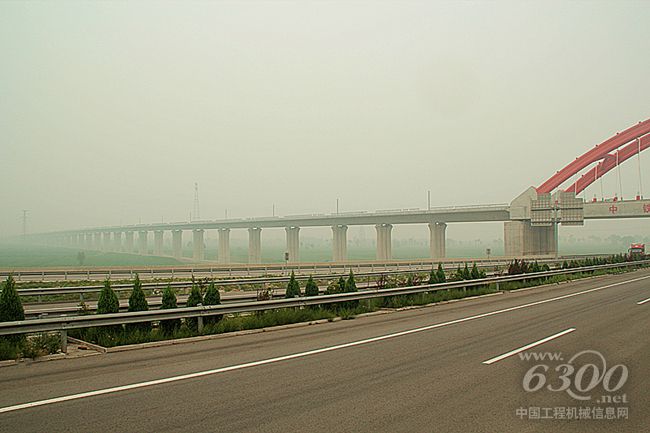 业已完工的平遥特大桥